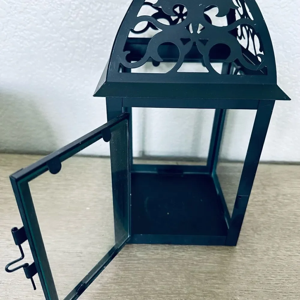 Black Metal Farmhouse Gothic Lantern Candle Holder